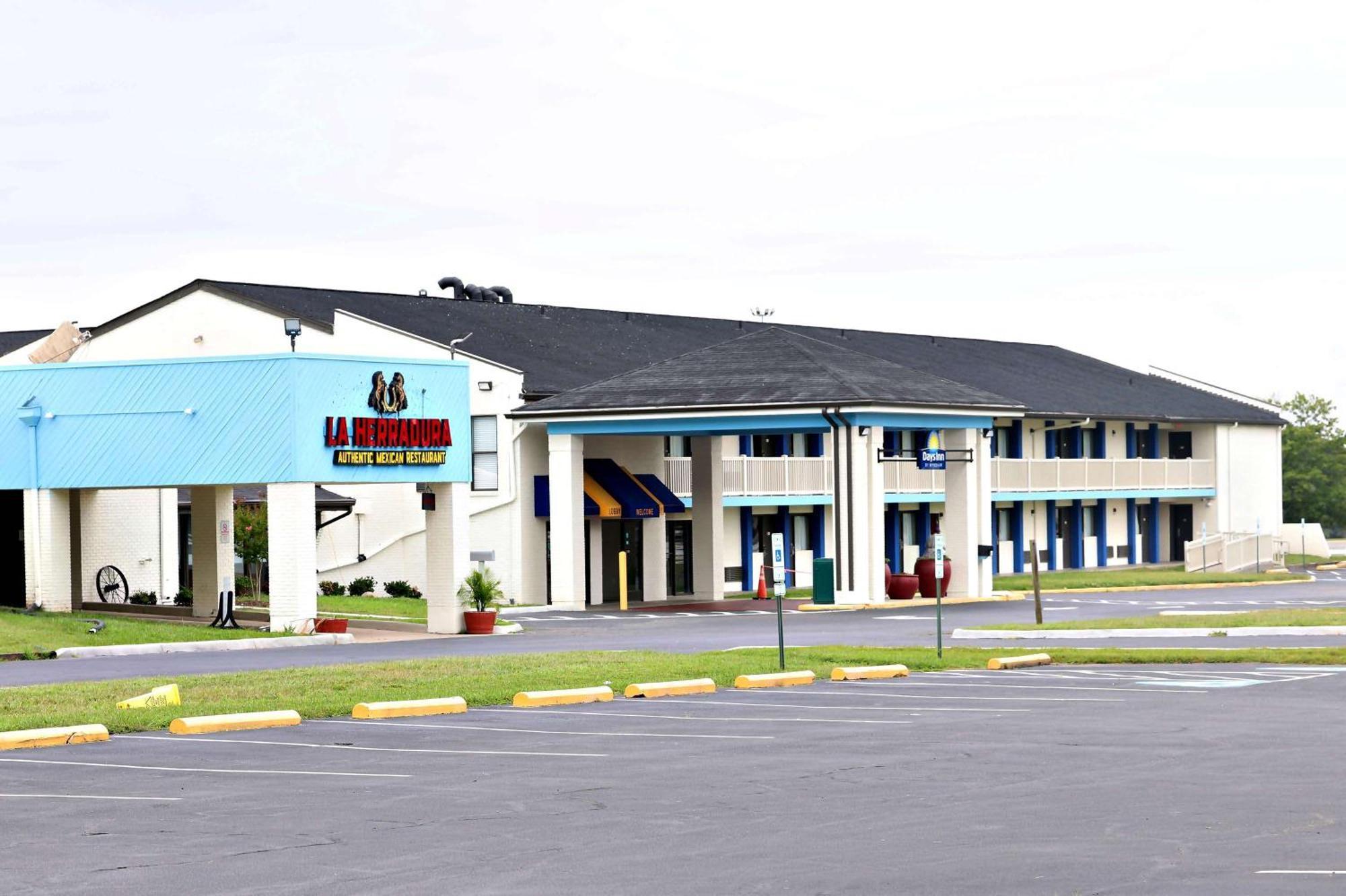 Days Inn By Wyndham Kings Dominion Doswell Εξωτερικό φωτογραφία